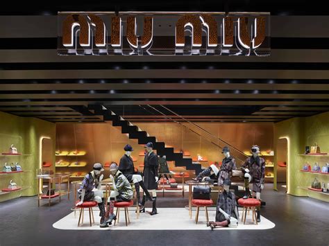 kiki and miumiu store.